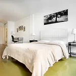 Noa Luxury Apartments